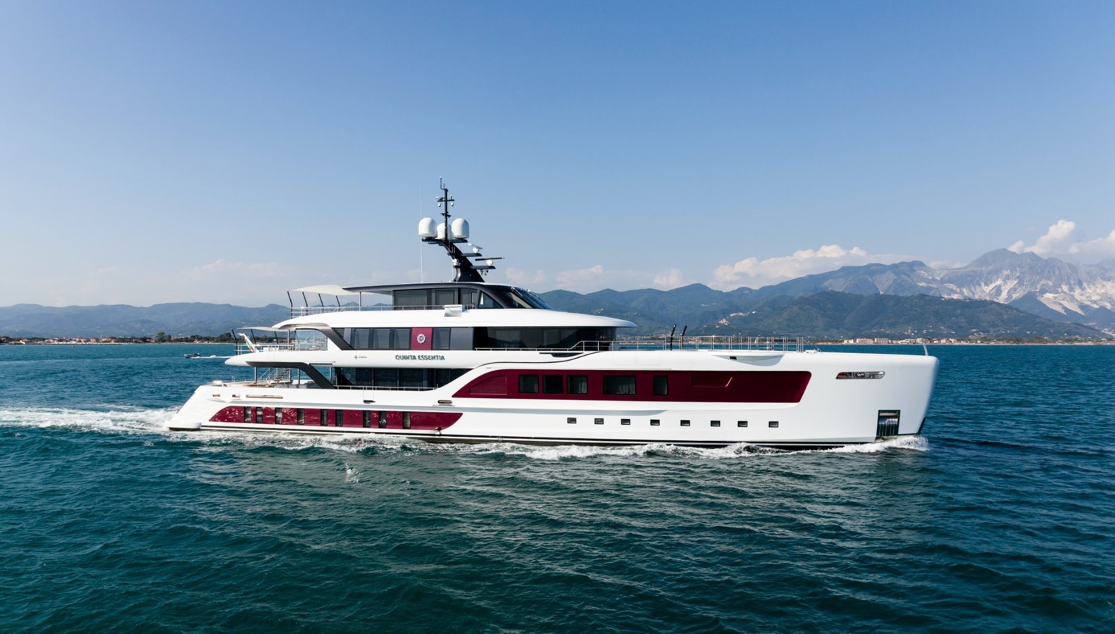 Motor Yacht QUINTA ESSENTIA for Sale with SuperYachtsMonaco