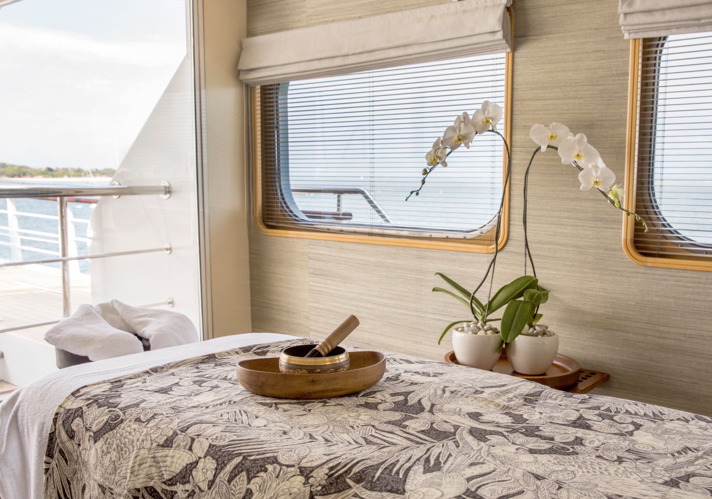 M/Y AQUA BLU for Charter with SuperYachtsMonaco