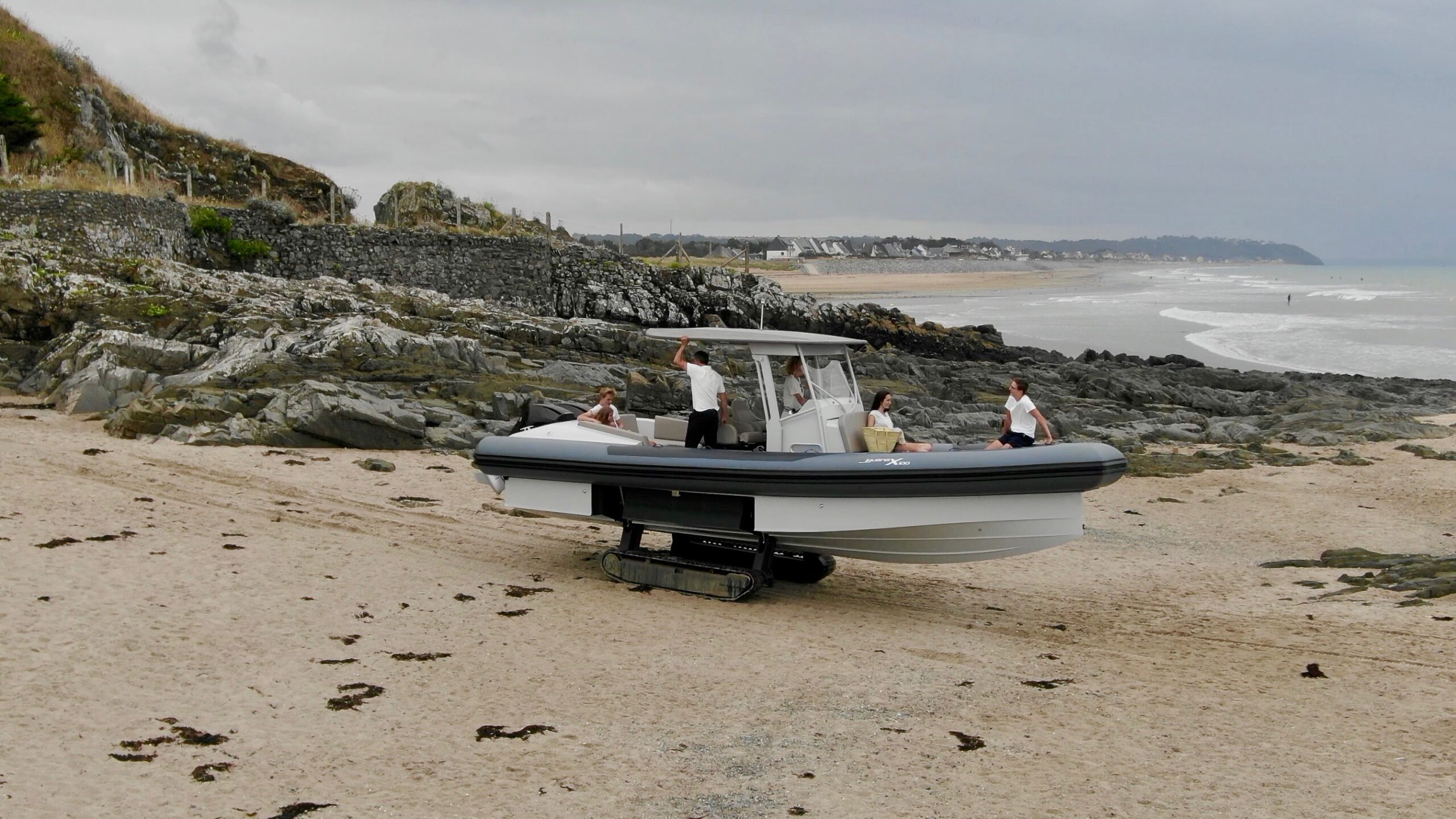 Yacht IGUANA X100 for Sale with SuperYachtsMonaco