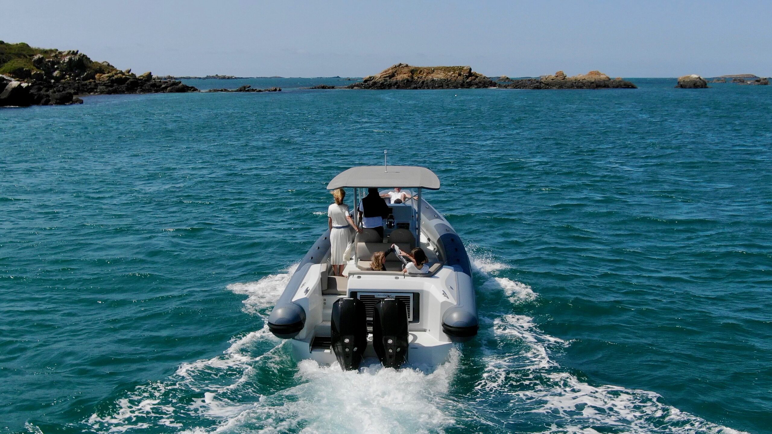 Yacht IGUANA X100 for Sale with SuperYachtsMonaco